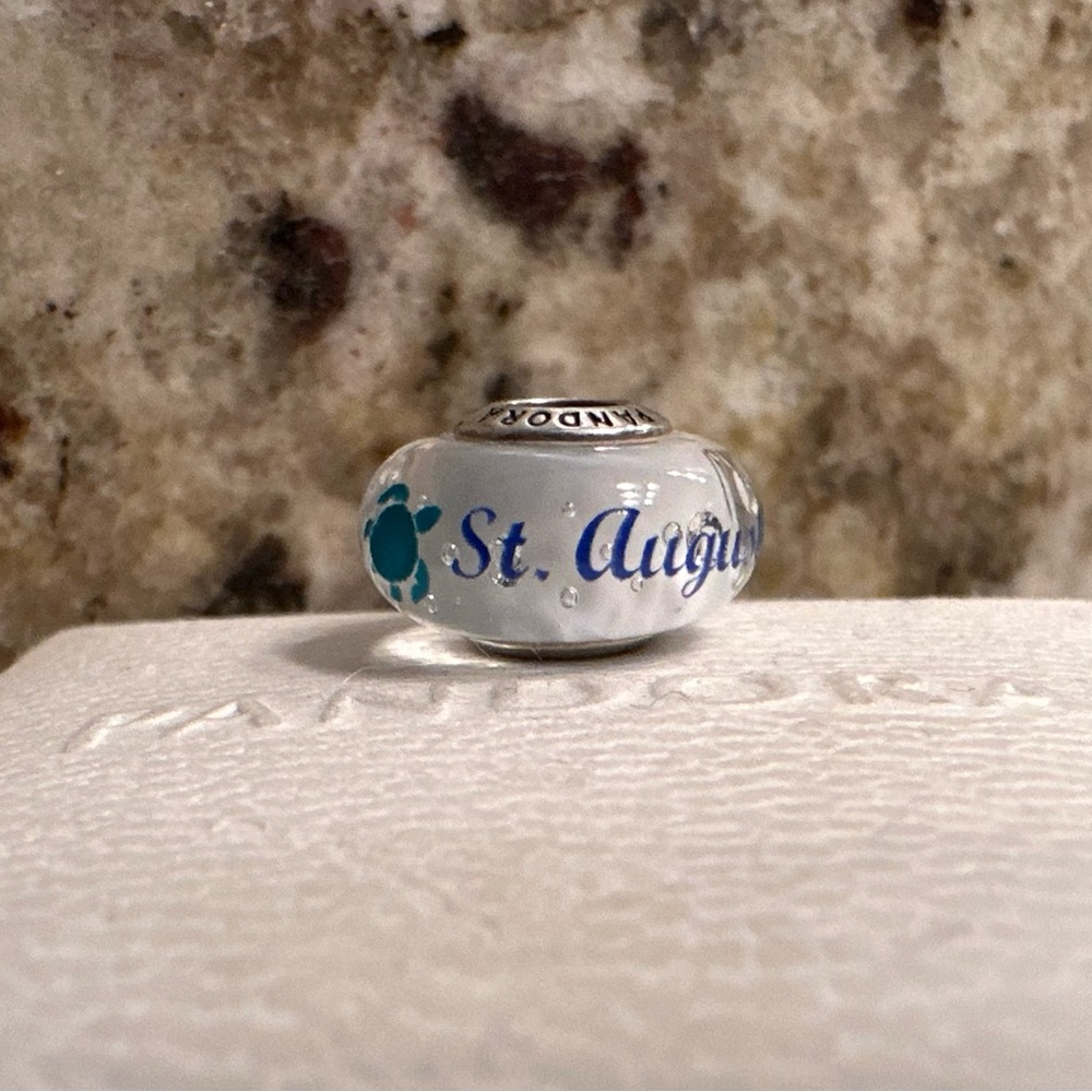 Pandora St. Augustine Florida Exclusive Charm Turtle Murano RARE
